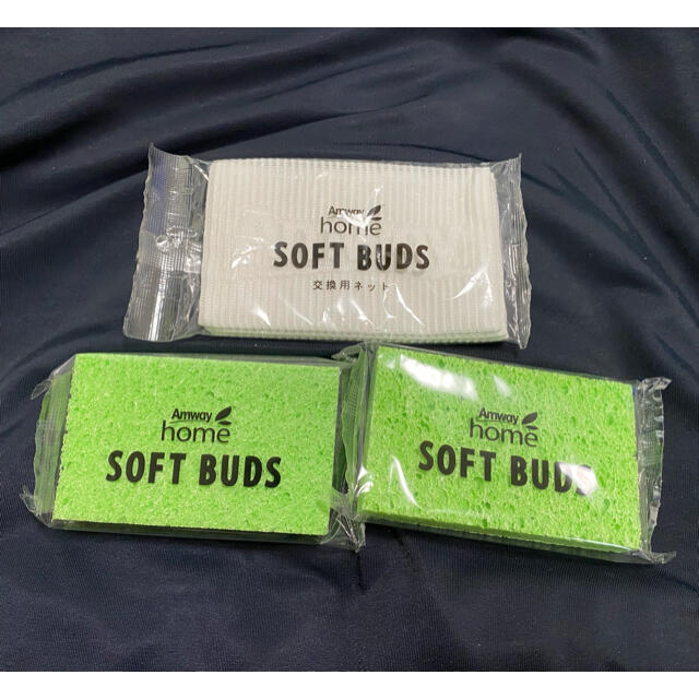 Amway(アムウェイ)の食器洗いスポンジ セット SOFT BUDS スポンジ2つ　交換用ネット インテリア/住まい/日用品のキッチン/食器(収納/キッチン雑貨)の商品写真