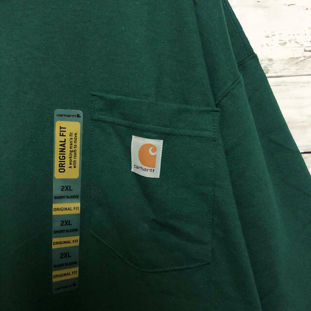 carhartt(カーハート)の【新品】【XXL】即完売品希少サイズ カーハート 緑 Tシャツ グリーン 半袖 メンズのトップス(Tシャツ/カットソー(半袖/袖なし))の商品写真