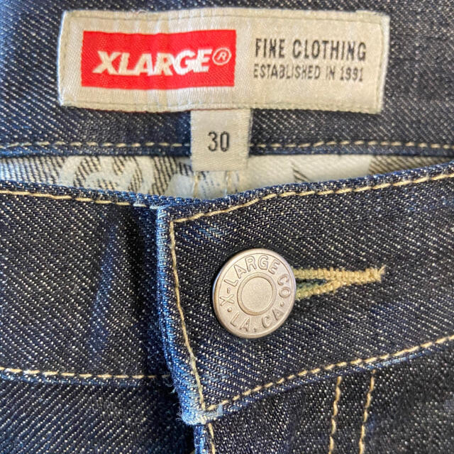 XLARGE(エクストララージ)のエクストララージ デニム ジーンズ インディゴ ワンウォッシュ XLarge メンズのパンツ(デニム/ジーンズ)の商品写真