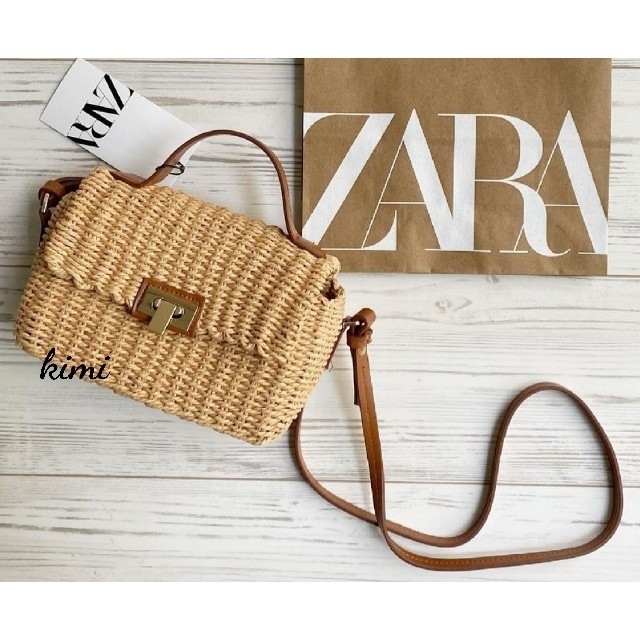 ZARA(ザラ)のZARA　(ベージュ) 　ウーブンボックスクロスボディバック　編み込み 籠バック レディースのバッグ(ショルダーバッグ)の商品写真