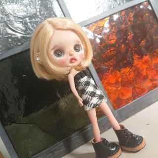 ○ 水砂 ○  プチブライス か(人形)