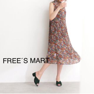 フリーズマート(FREE'S MART)のFREE´S MART プリーツフラワーワンピース(ロングワンピース/マキシワンピース)