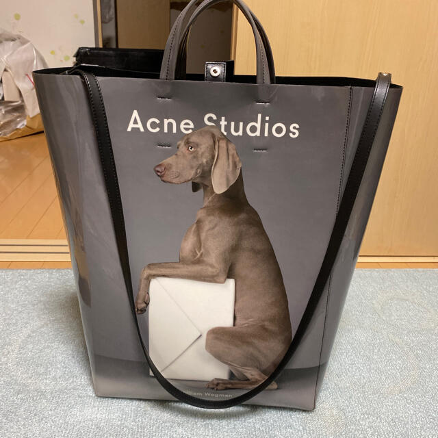 ACNE - グミコ様専用 acne studios エナメル トートバッグの通販 by