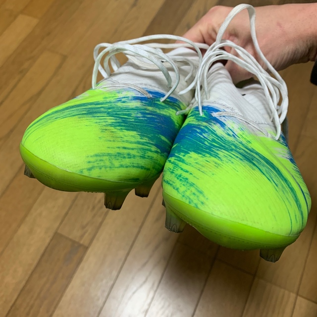 adidas(アディダス)のサッカースパイク スポーツ/アウトドアのサッカー/フットサル(シューズ)の商品写真