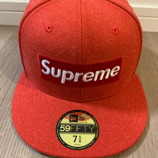 【最終値下げ】supreme NEW ERA キャップ