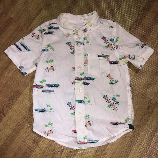 babyGAP(ベビーギャップ)の半袖シャツ 95 GAP キッズ/ベビー/マタニティのキッズ服男の子用(90cm~)(Tシャツ/カットソー)の商品写真