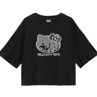 ジーユー(GU)のクロップドＴ　サンリオ　M(Tシャツ(半袖/袖なし))