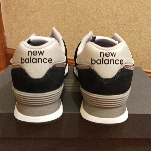 New Balance(ニューバランス)のまみ様売約済  New Balance レディース574 黒  レディースの靴/シューズ(スニーカー)の商品写真