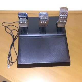 スラストマスター T3PA ３ペダルmods T150、T300他対応(家庭用ゲーム機本体)