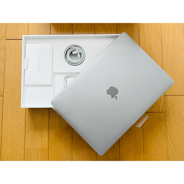 Apple MacBook Air 2020 M1 スペースグレー 新品同等