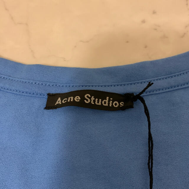 ACNE(アクネ)の【値下げ可】ACNE STUDIOS Tシャツ レディースのトップス(Tシャツ(半袖/袖なし))の商品写真