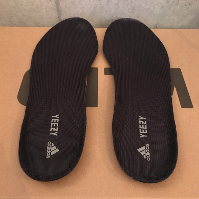 adidas(アディダス)のyeezy QNTM メンズの靴/シューズ(スニーカー)の商品写真