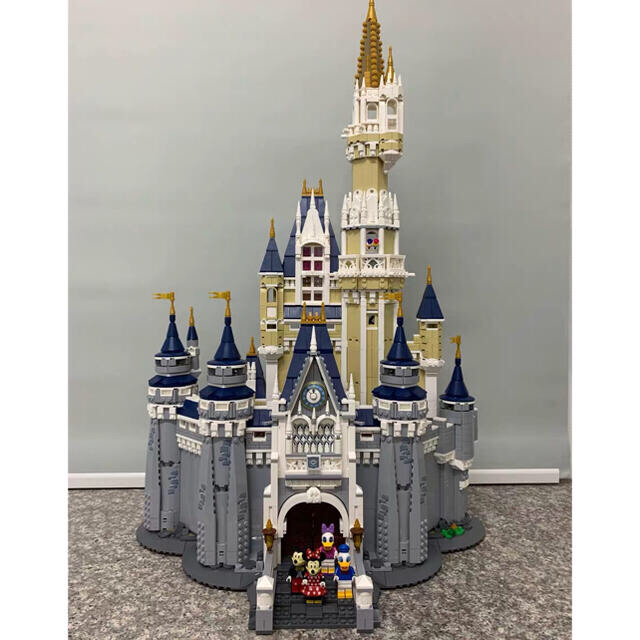 新品】 レゴ LEGO ディズニー シンデレラ城 71040 互換の通販 by shop