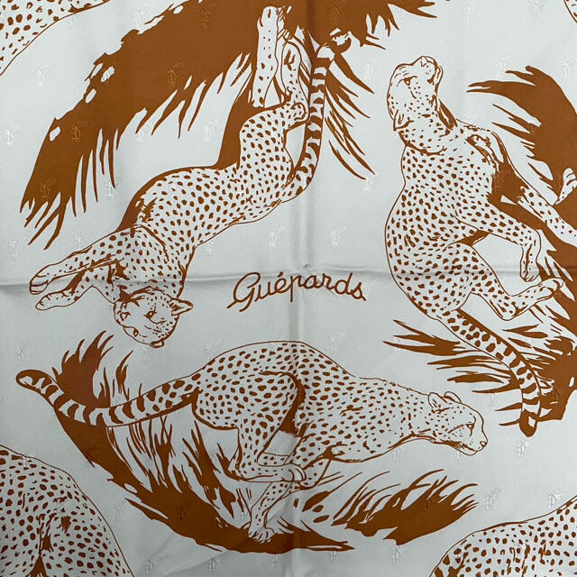 Hermes 90 スカーフ GUEPARDS TATTOOの通販 by AK｜エルメスならラクマ - HERMES エルメス カレ 特価格安