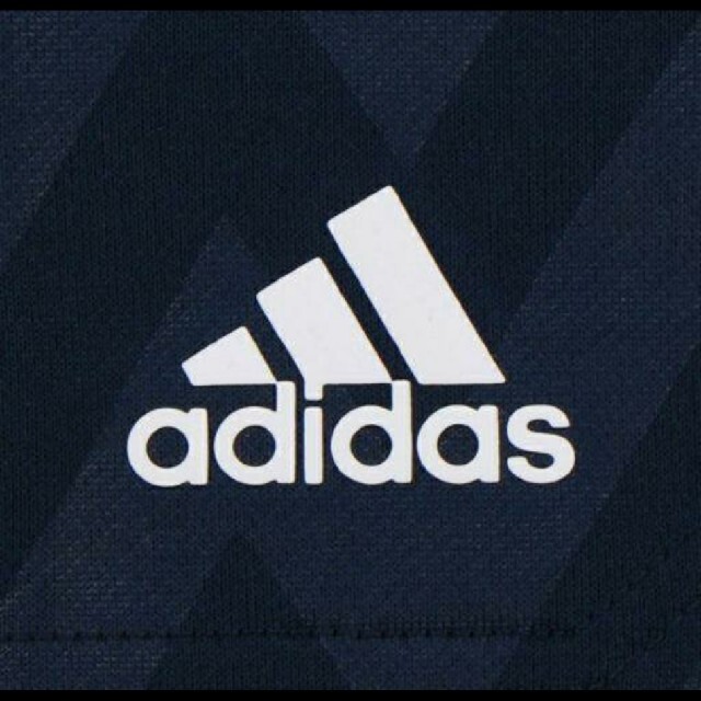 adidas(アディダス)の【新品】【サイズ：130】adidasキッズハーフパンツ キッズ/ベビー/マタニティのキッズ服男の子用(90cm~)(パンツ/スパッツ)の商品写真