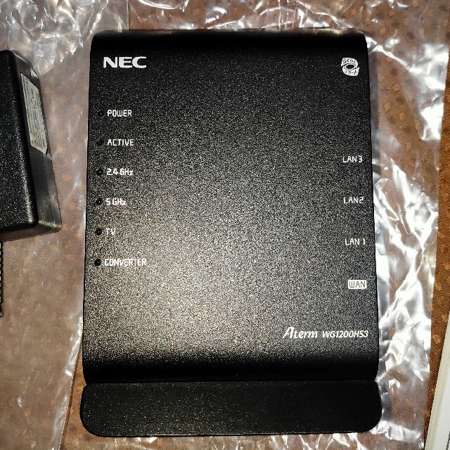 NEC(エヌイーシー)のNEC aterm HG1200HS3  PA-WG1200HS3 美品 スマホ/家電/カメラのPC/タブレット(PC周辺機器)の商品写真