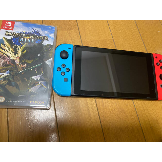 任天堂Switch モンハンライズ付き　コントローラーのおまけ付き