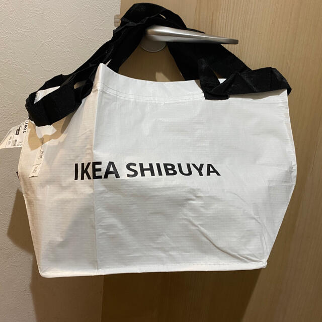 IKEA(イケア)のIKEA 渋谷限定　スルキス　Sサイズ　Mサイズ　2枚セット レディースのバッグ(ショップ袋)の商品写真