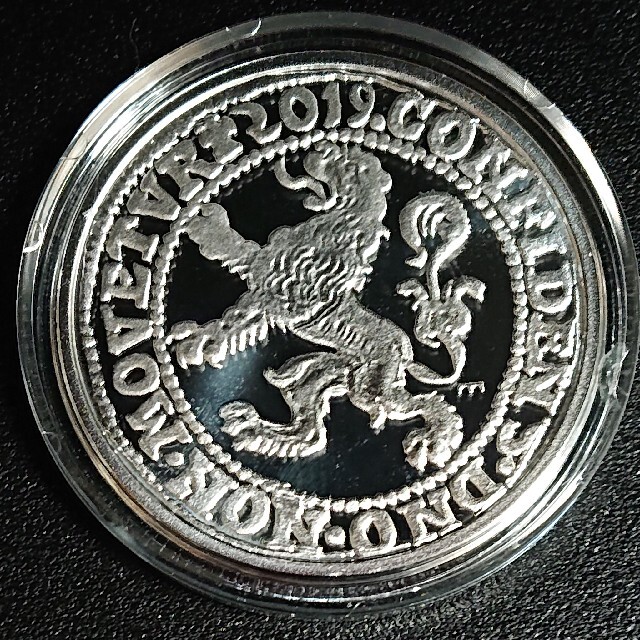 純銀 1オンス 銀貨 オランダ ライオン ドル・リストライク カプセル付き貨幣