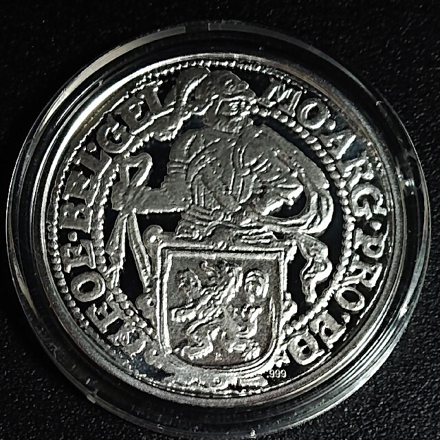 純銀 1オンス 銀貨 オランダ ライオン ドル・リストライク カプセル付き エンタメ/ホビーの美術品/アンティーク(貨幣)の商品写真