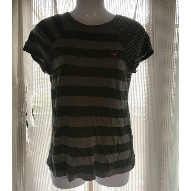 Emporio Armani(エンポリオアルマーニ)のEMPORIO ARMANI ボーダーの半袖Tシャツ⭐︎ レディースのトップス(Tシャツ(半袖/袖なし))の商品写真