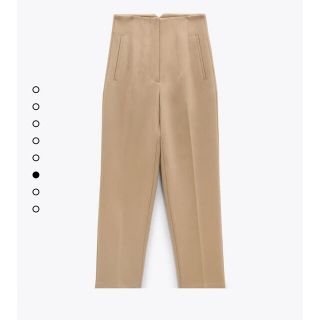 ザラ(ZARA)のZARAハイウエストパンツ　ゴールデンブラウン(カジュアルパンツ)