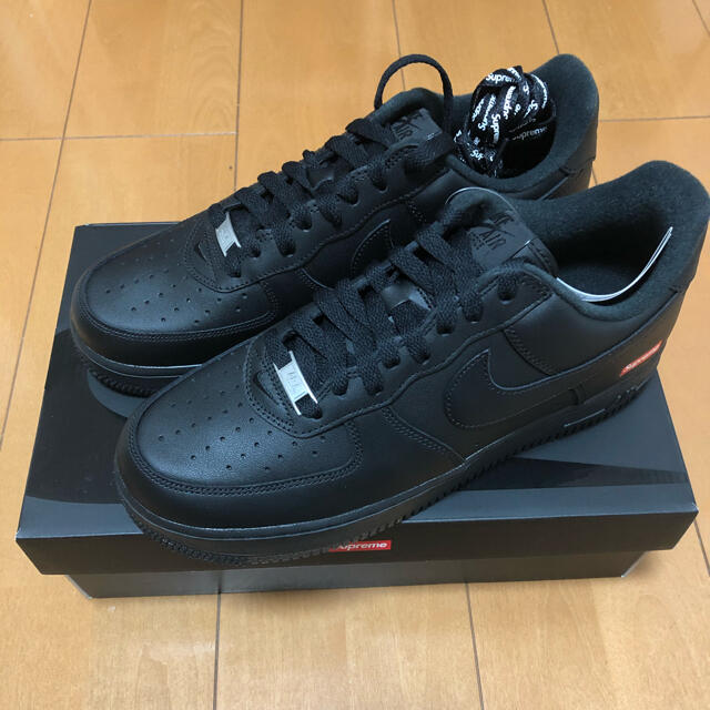 Supreme®/Nike® Air Force 1 Low