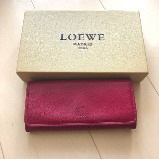 ロエベ(LOEWE)のLOEWE 長財布　レッド(財布)