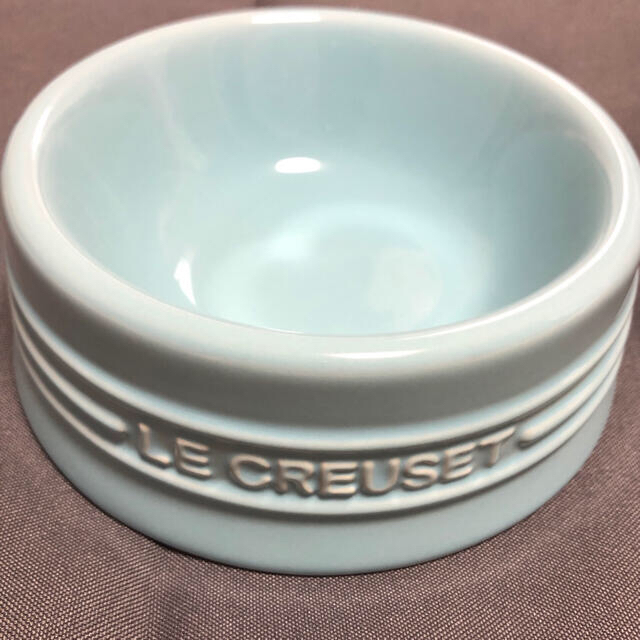 LE CREUSET(ルクルーゼ)の専用2点　ル・クルーゼ  ペット フードボウル　スカイブルーS その他のペット用品(犬)の商品写真