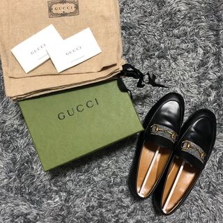 グッチ(Gucci)のグッチ　ローファー　ヨルダーン　新品未使用　22.5cm 34ハーフ(ローファー/革靴)