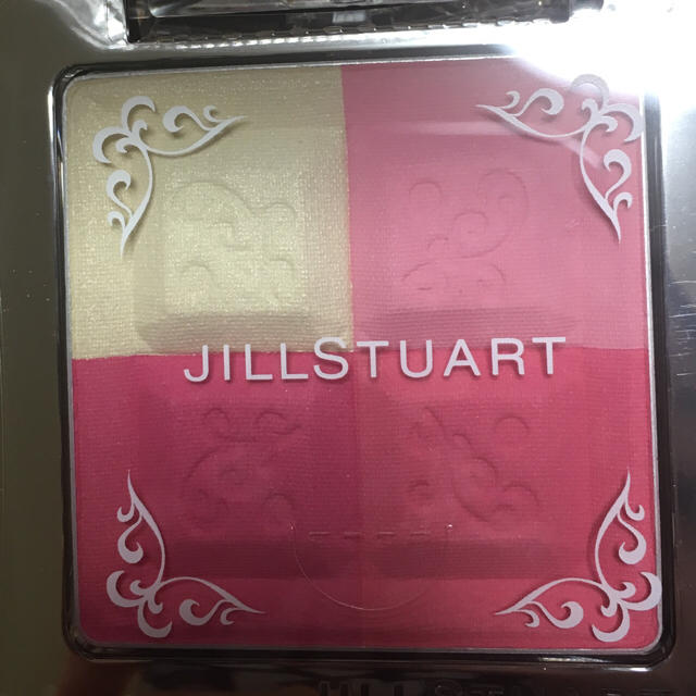 JILLSTUART(ジルスチュアート)のJILLSTUART♡チーク コスメ/美容のベースメイク/化粧品(チーク)の商品写真