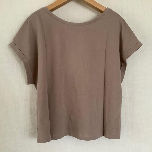 ZARA(ザラ)の未使用タグ付き　ZARA Tシャツ　M ベージュ レディースのトップス(Tシャツ(半袖/袖なし))の商品写真