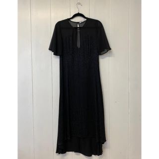 ザラ(ZARA)のZARA ワンピース　新品　夏服(ひざ丈ワンピース)