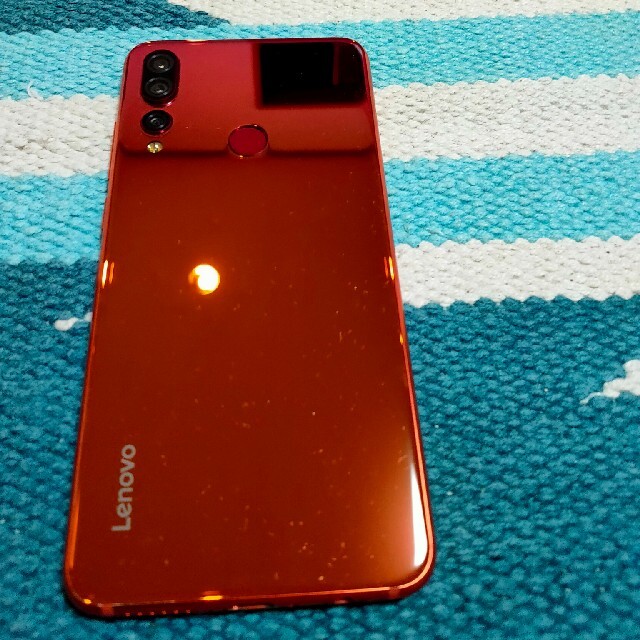 Lenovo(レノボ)のLenovo Z5s スマホ/家電/カメラのスマートフォン/携帯電話(スマートフォン本体)の商品写真