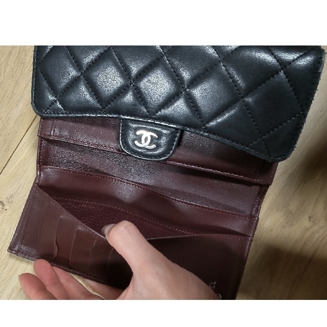 CHANEL(シャネル)の<キズあり> シャネル マトラッセ 財布 レディースのファッション小物(財布)の商品写真