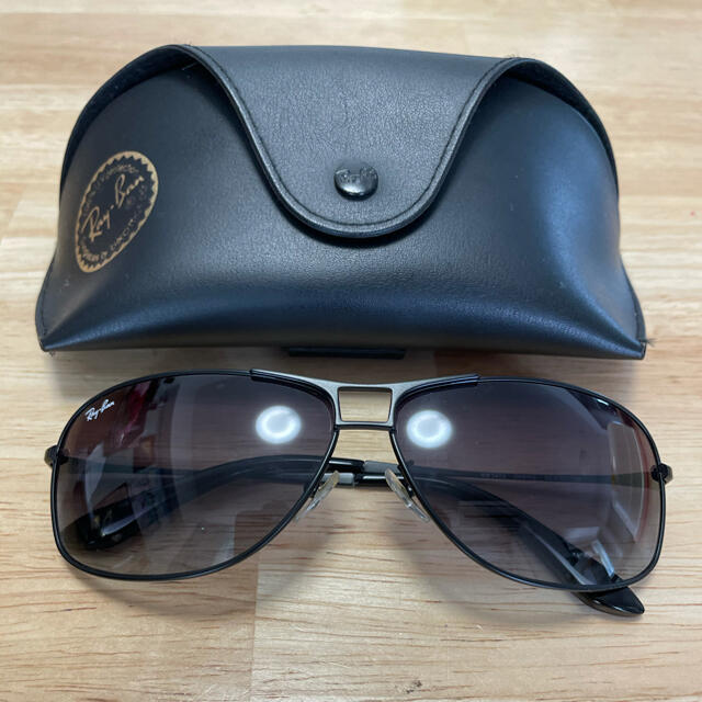 Ray-Ban(レイバン)のRay Ban サングラス【大幅値下げ】 メンズのファッション小物(サングラス/メガネ)の商品写真