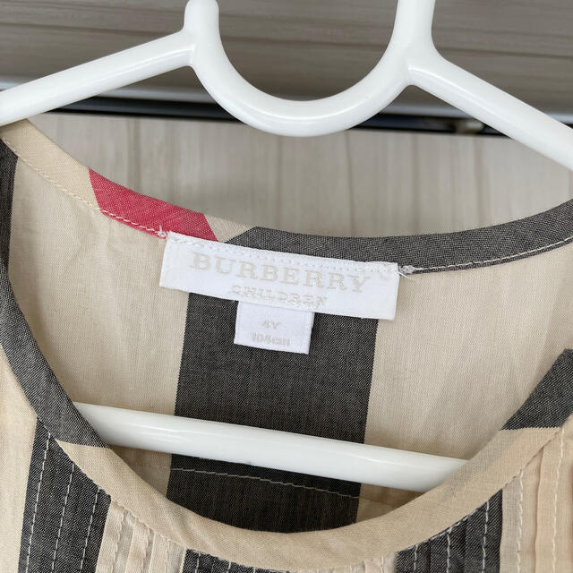 BURBERRY(バーバリー)のBurberry Children バーバリーチルドレン　ワンピース　4Y キッズ/ベビー/マタニティのキッズ服女の子用(90cm~)(ワンピース)の商品写真