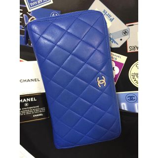 シャネル(CHANEL)の美品❣️CHANEL マトラッセ　オーガナイザー　ラウンドジップ(財布)