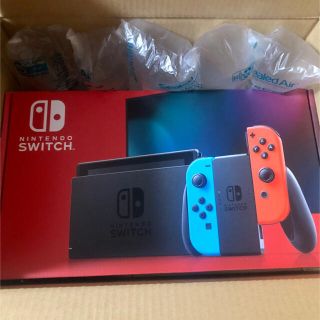 【本日発送可能】任天堂switch 新品