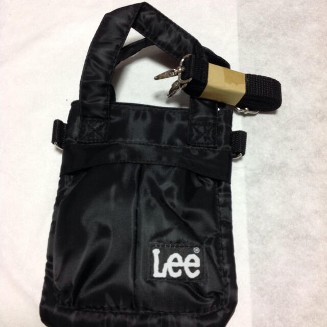 Lee(リー)のLee ポーチ レディースのファッション小物(ポーチ)の商品写真