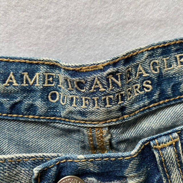 American Eagle(アメリカンイーグル)のアメリカンイーグル　ショートパンツ　美品 レディースのパンツ(ショートパンツ)の商品写真