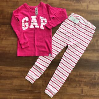 ベビーギャップ(babyGAP)の新品タグ付き　ベビーギャップ　女の子　100 セットアップ　ロンt レギンス(Tシャツ/カットソー)