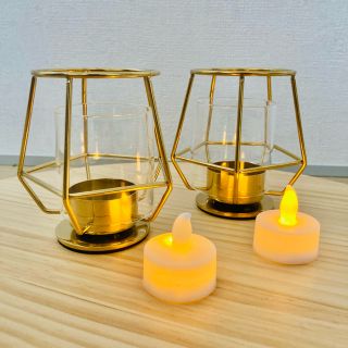 イケア(IKEA)のキャンドルホルダー×2、LEDキャンドル2つ付き(ウェルカムボード)