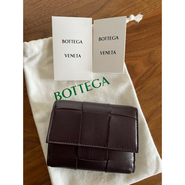 Bottega Veneta(ボッテガヴェネタ)の【専用】ボッテガヴェネタ新作財布＊ウォレット正規店購入 レディースのファッション小物(財布)の商品写真