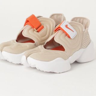 NIKE - 25 ナイキ アクア リフト NIKE AQUA RIFT ベージュの通販 by 金