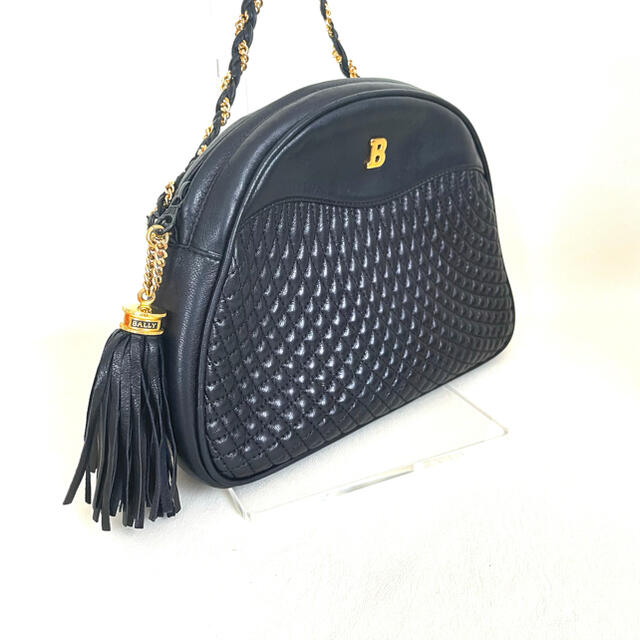 Bally(バリー)の極美品　BALLY ショルダーバック　ビンテージ　フリンジ　ブラック レディースのバッグ(ショルダーバッグ)の商品写真