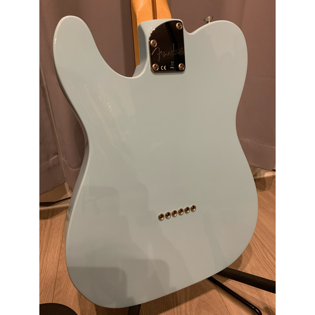 Fender(フェンダー)のFender Deluxe NASHVILLE TELE Daphne Blue 楽器のギター(エレキギター)の商品写真