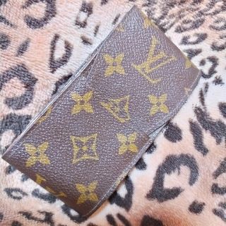 ルイヴィトン(LOUIS VUITTON)のヴィトン たばこケース(タバコグッズ)