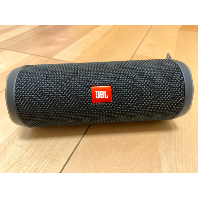 ジェイビーエル JBL FLIP4 黒　Bluetooth ポータブルスピーカー