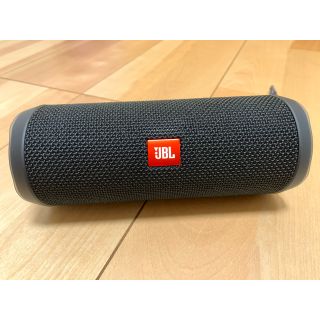 ジェイビーエル JBL FLIP4 黒　Bluetooth ポータブルスピーカー(スピーカー)